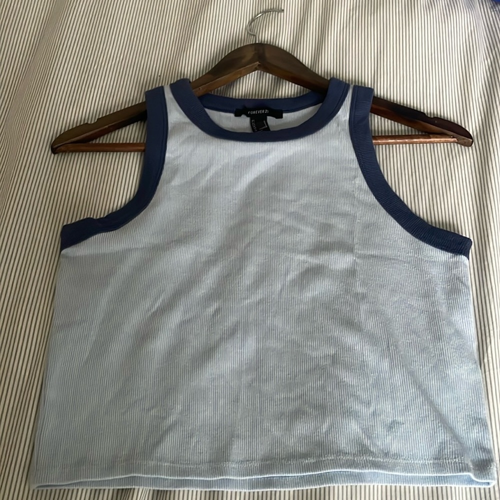 Forever 21 blue cropped tank top